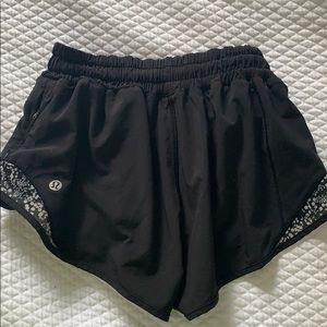 Lululemon Shorts Great Condition 🌟